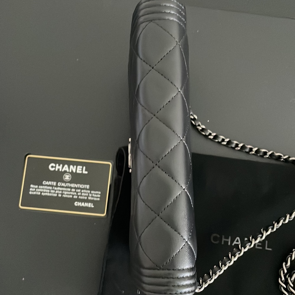 Chanel BOY WOC - Picture 5 of 12